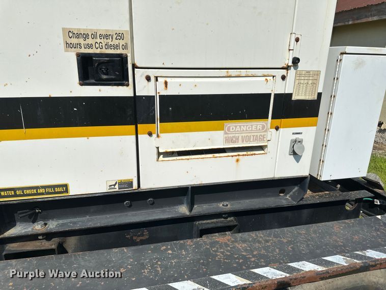 image for item EB2898 2002 MQ Whisper Watt DCA-45SSIUII generator