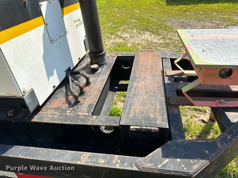 image for item EB2898 2002 MQ Whisper Watt DCA-45SSIUII generator