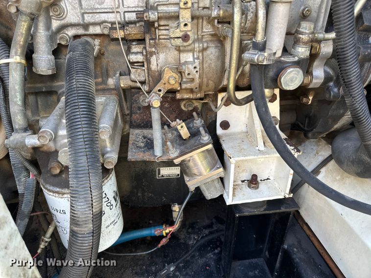 image for item EB2898 2002 MQ Whisper Watt DCA-45SSIUII generator