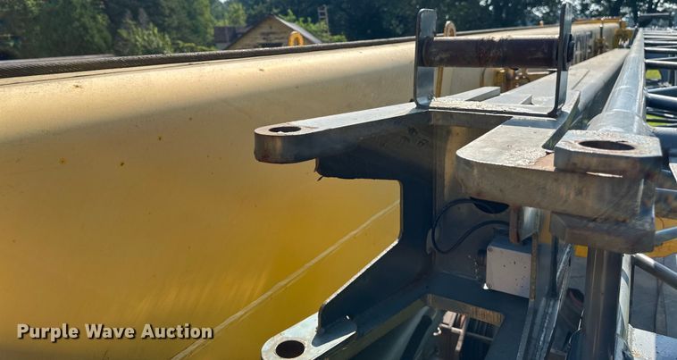 image for item EB2899 2006 Grove RT700E crane