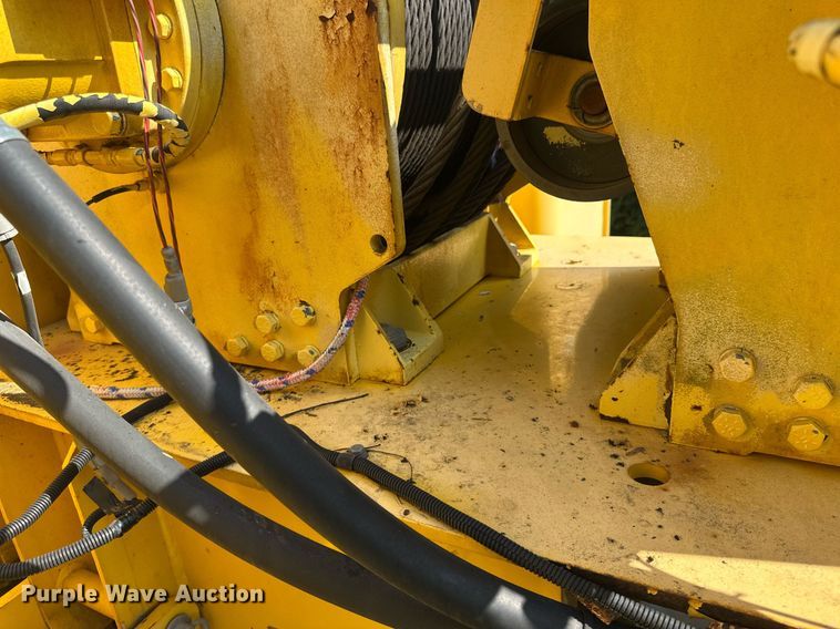 image for item EB2899 2006 Grove RT700E crane