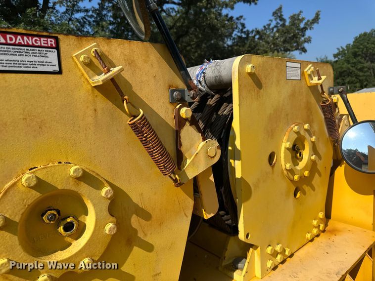 image for item EB2899 2006 Grove RT700E crane