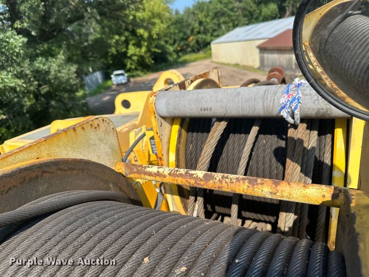 image for item EB2899 2006 Grove RT700E crane