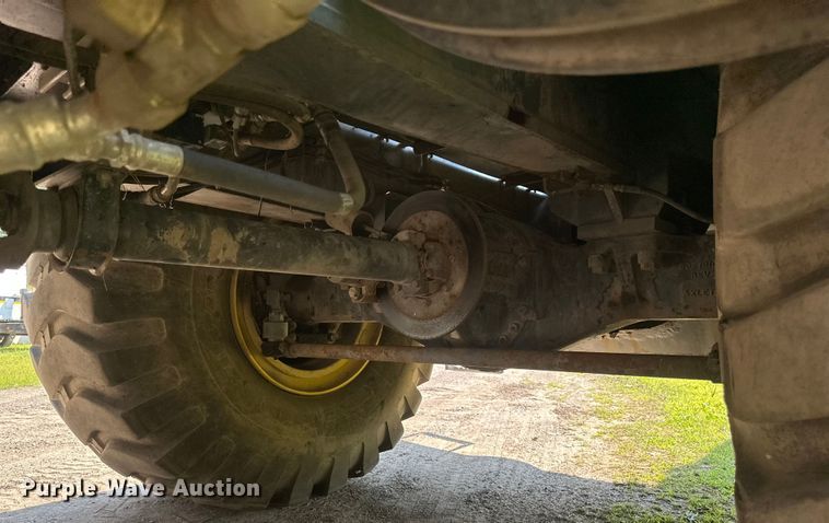 image for item EB2899 2006 Grove RT700E crane