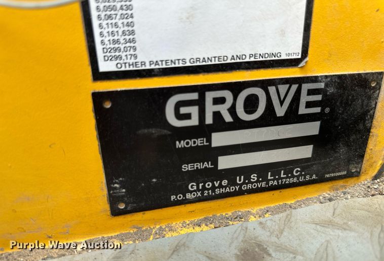 image for item EB2899 2006 Grove RT700E crane