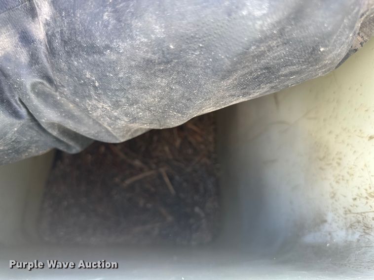 image for item EB2901 2001 Ford F750 forestry bucket truck