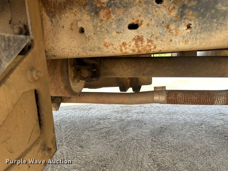 image for item EB2901 2001 Ford F750 forestry bucket truck