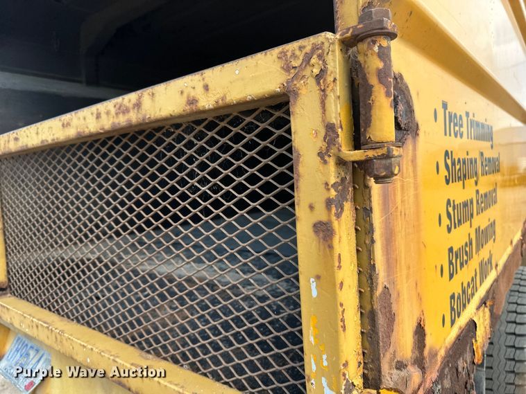 image for item EB2902 2000 Ford F650 forestry bucket truck