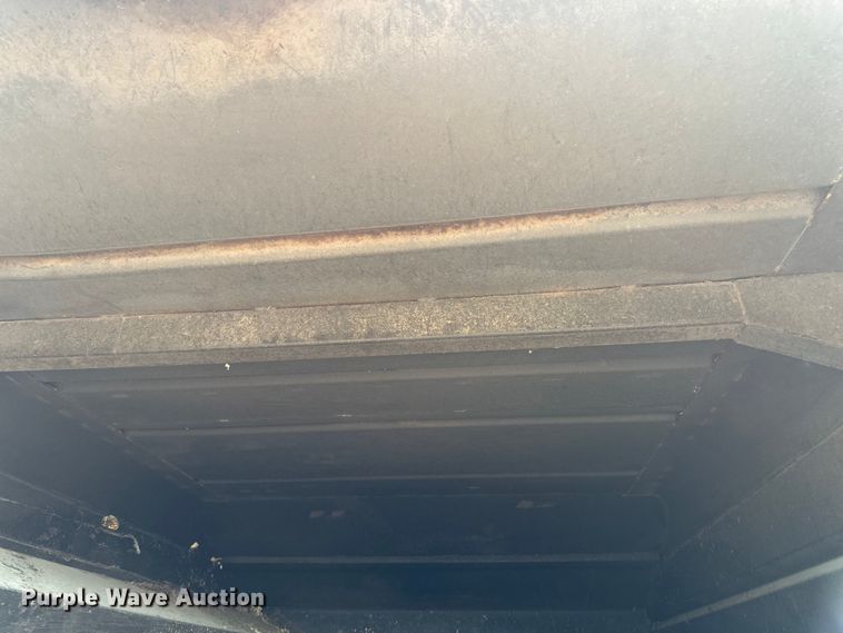 image for item EB2902 2000 Ford F650 forestry bucket truck