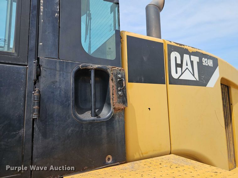 image for item EB8224 2009 Caterpillar 924H wheel loader