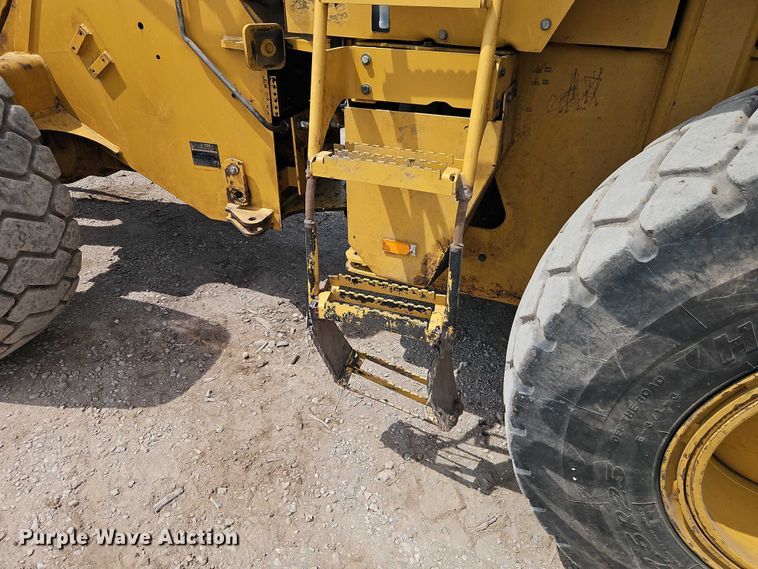 image for item EB8224 2009 Caterpillar 924H wheel loader