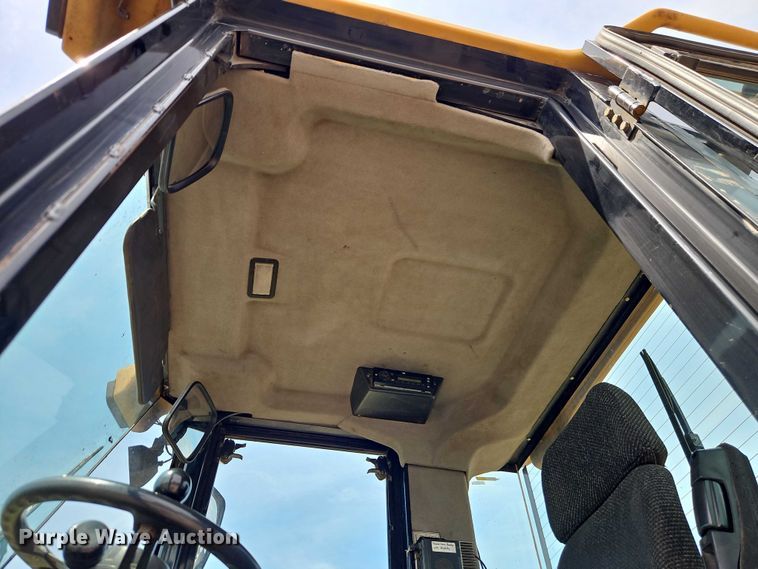 image for item EB8224 2009 Caterpillar 924H wheel loader