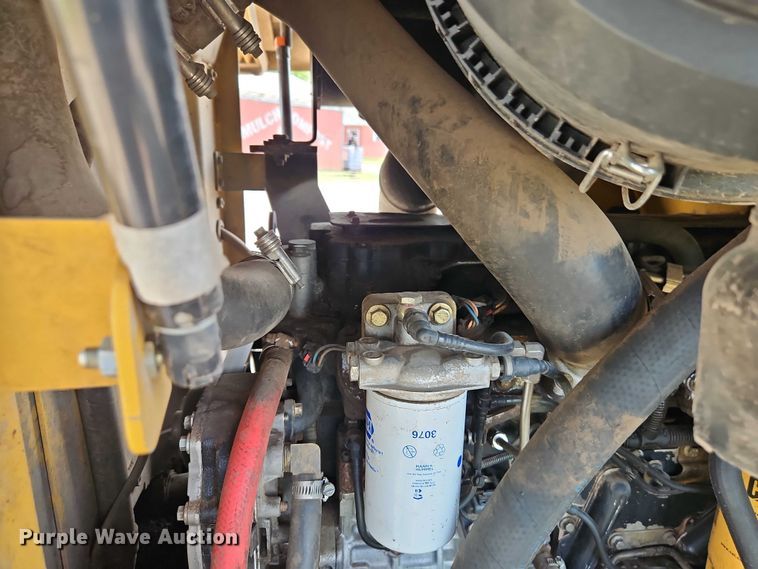 image for item EB8224 2009 Caterpillar 924H wheel loader