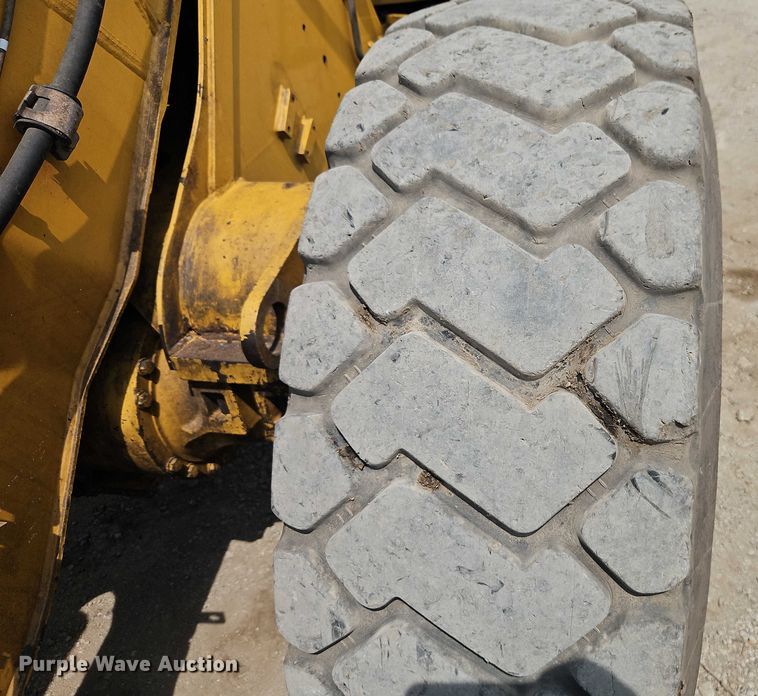 image for item EB8224 2009 Caterpillar 924H wheel loader
