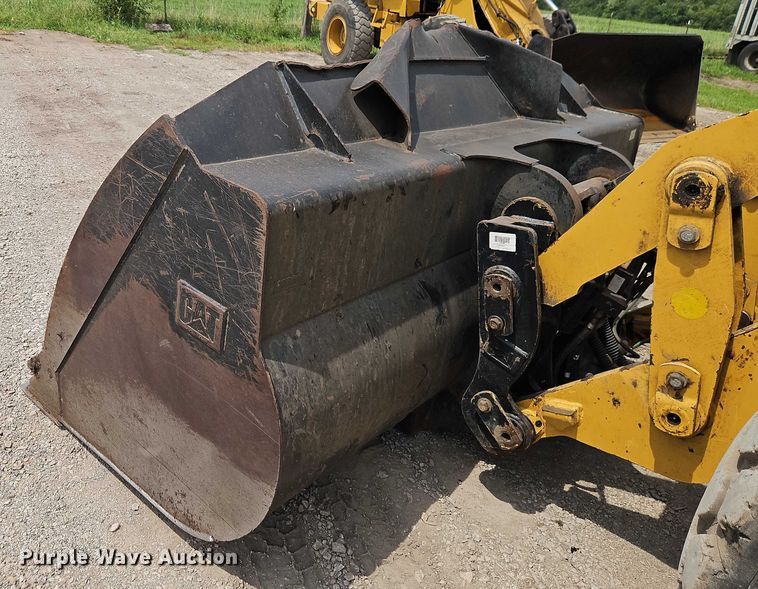 image for item EB8225 2011 Caterpillar IT38H wheel loader