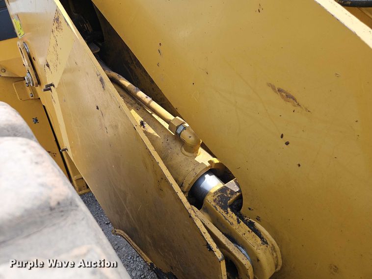 image for item EB8225 2011 Caterpillar IT38H wheel loader