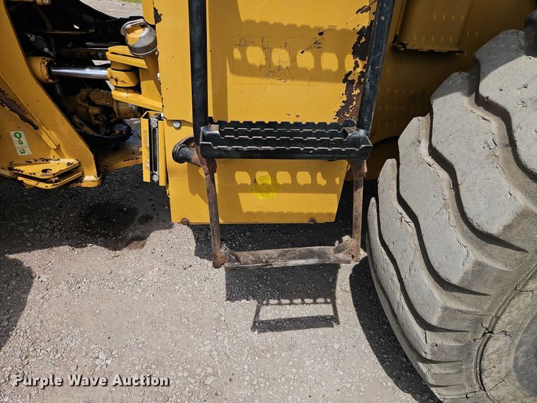 image for item EB8225 2011 Caterpillar IT38H wheel loader