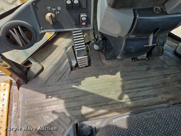 image for item EB8225 2011 Caterpillar IT38H wheel loader