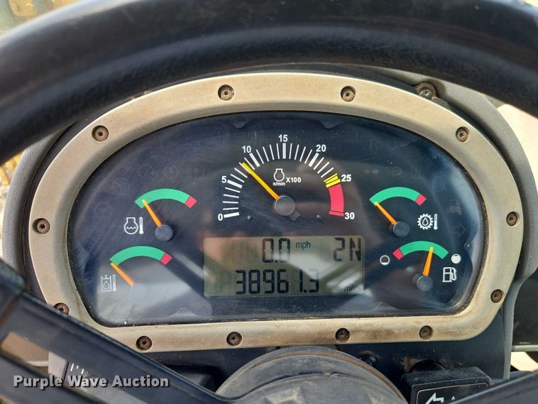 image for item EB8225 2011 Caterpillar IT38H wheel loader