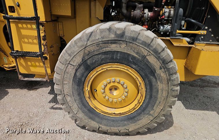 image for item EB8225 2011 Caterpillar IT38H wheel loader