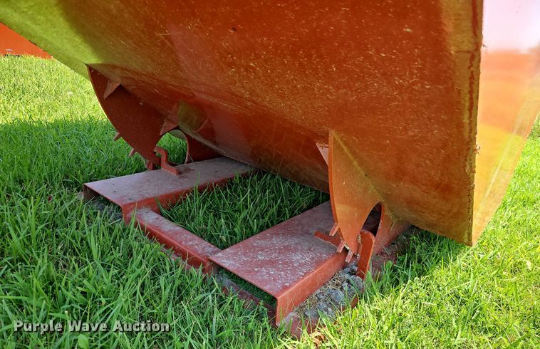 image for item EB8229 KC dump hopper