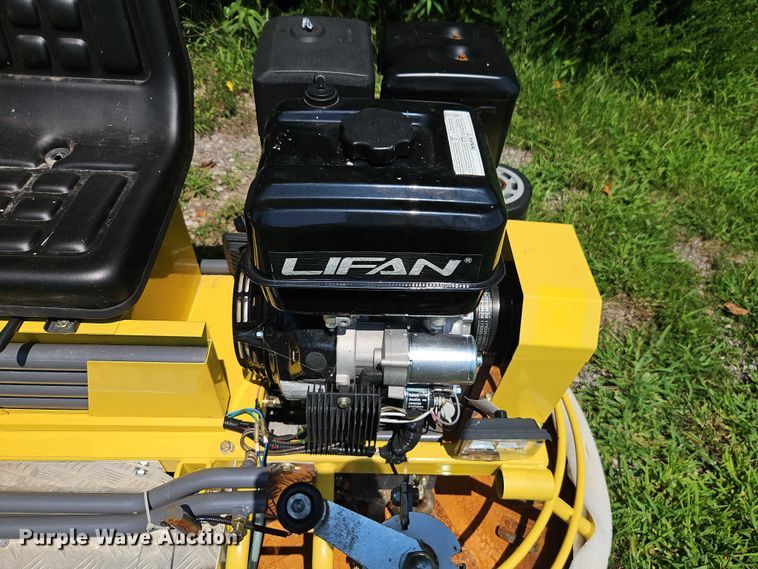 image for item EB8232 2025 Future FT-2 power trowel