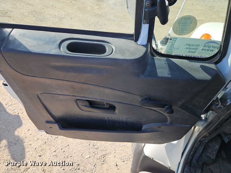 image for item EB8233 2009 International SF647 dump truck