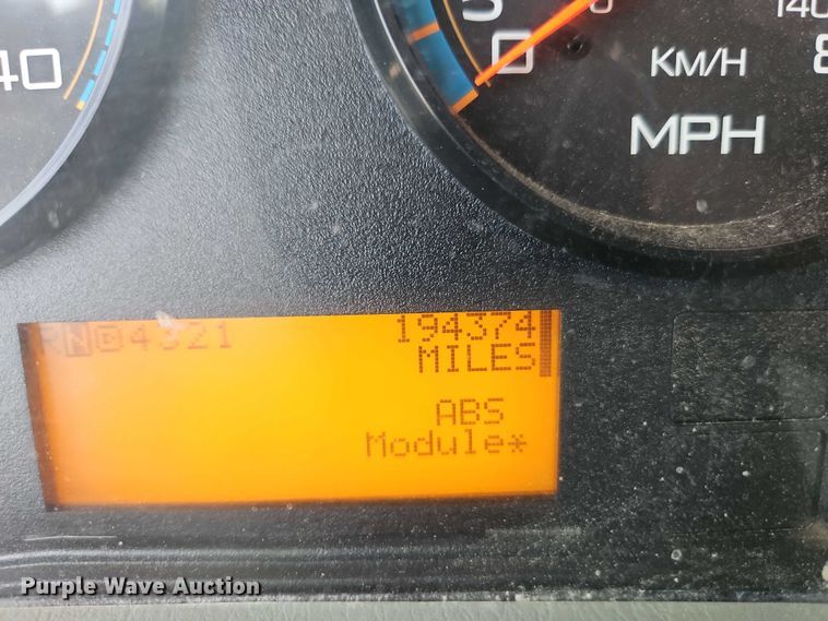 image for item EB8233 2009 International SF647 dump truck