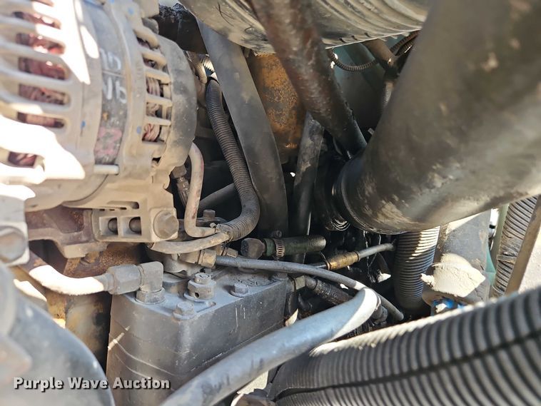 image for item EB8233 2009 International SF647 dump truck