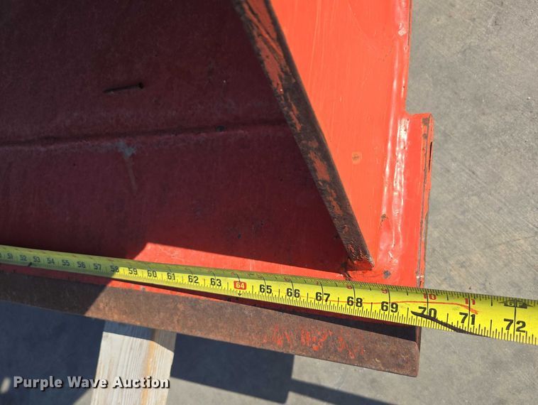 image for item EC1119 2015 Allu DN 2-17 screening bucket