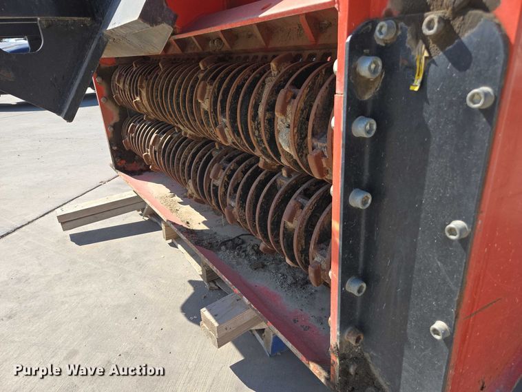 image for item EC1119 2015 Allu DN 2-17 screening bucket