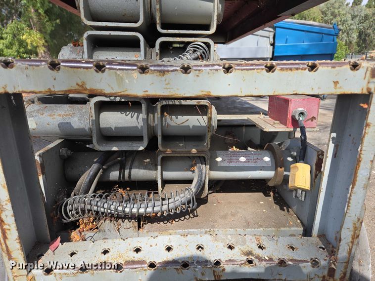 image for item EC1122 Maryville Engineering MEC 1932ES scissor lift