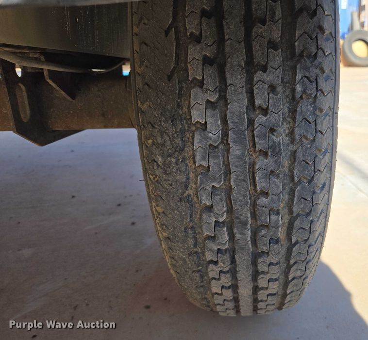 image for item EC1134 2006 Ingersoll Rand 185 air compressor