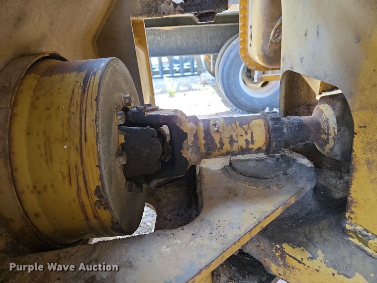 image for item EC1139 1984 Caterpillar 950B wheel loader