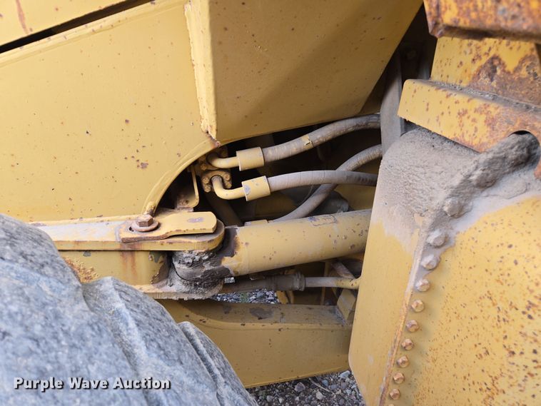 image for item EC1139 1984 Caterpillar 950B wheel loader