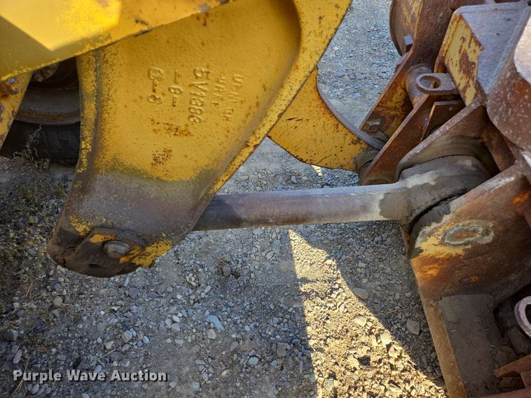 image for item EC1139 1984 Caterpillar 950B wheel loader