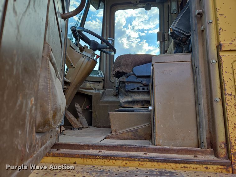 image for item EC1139 1984 Caterpillar 950B wheel loader