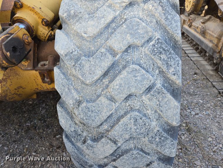 image for item EC1139 1984 Caterpillar 950B wheel loader