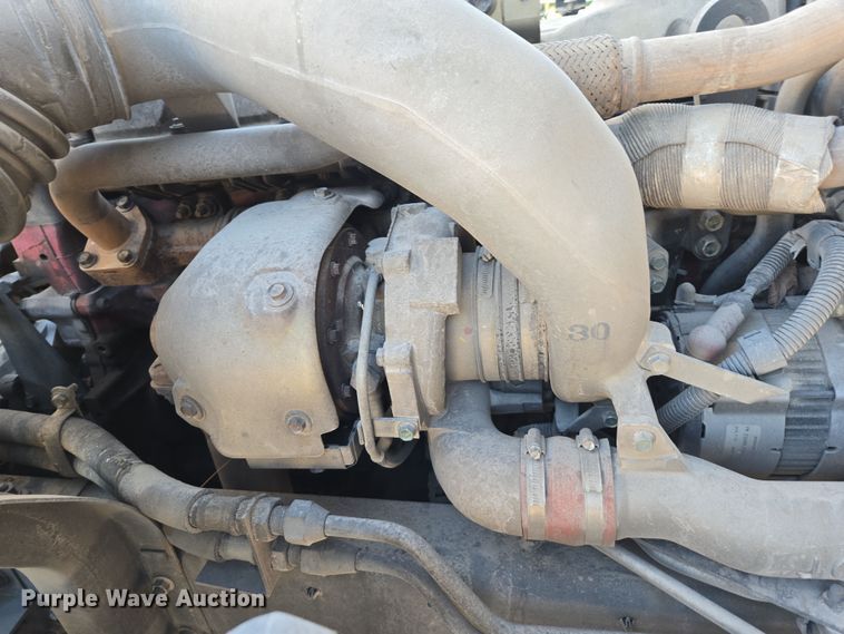 image for item EC1140 2010 Elgin Crosswind UD3300 street sweeper truck