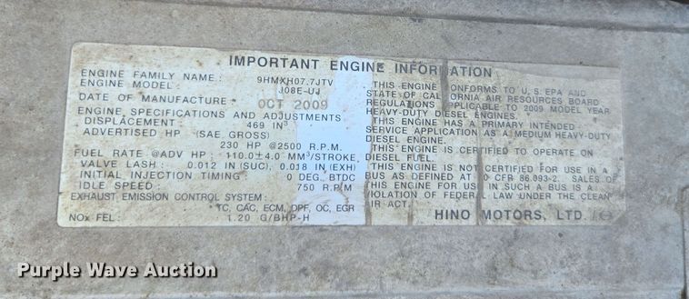 image for item EC1140 2010 Elgin Crosswind UD3300 street sweeper truck