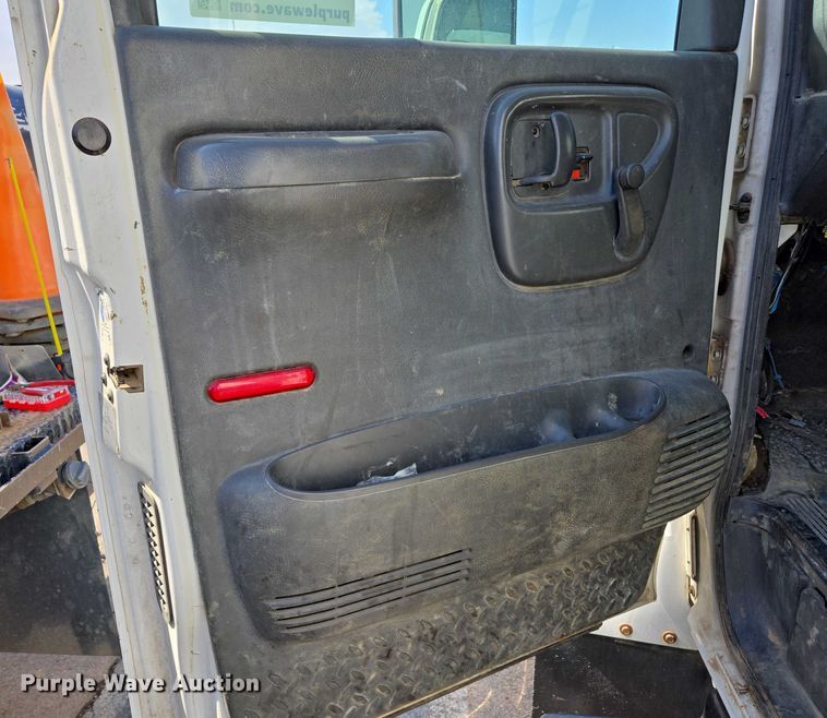 image for item EC3452 2009 Chevrolet C4 utility / service truck