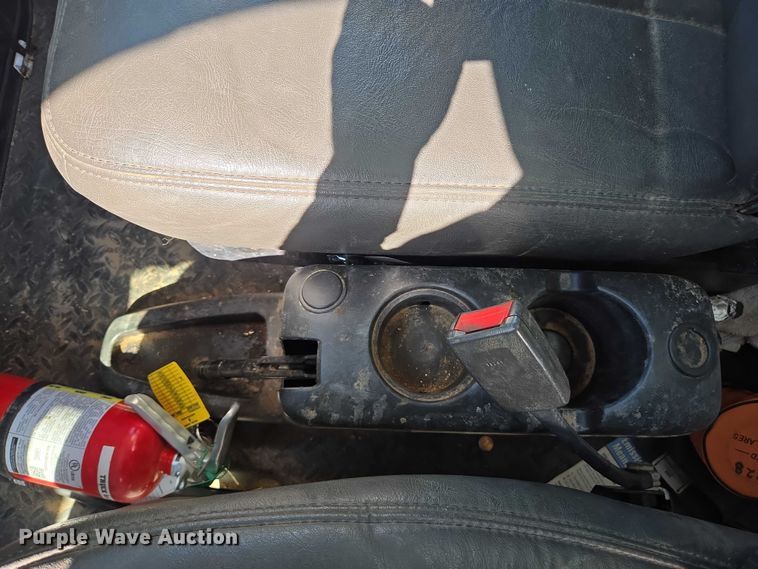 image for item EC3452 2009 Chevrolet C4 utility / service truck