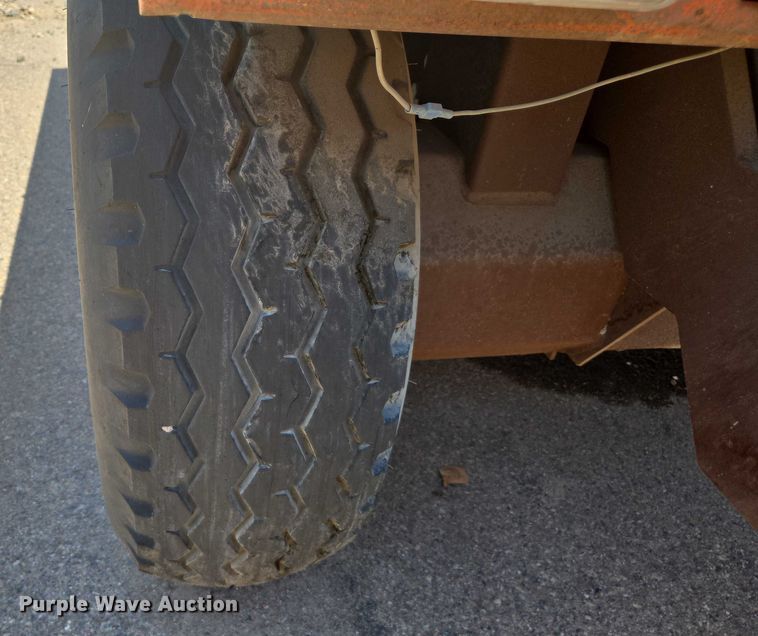 image for item EC3747 Dickson Industries Road Pro 6150 stripe remover