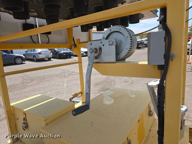 image for item EC3748 Arrow board trailer 