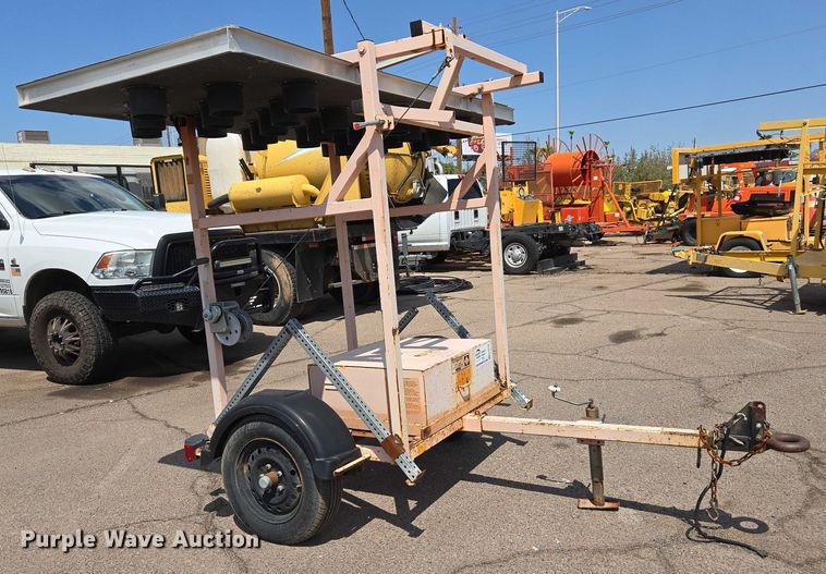 image for item EC3749 Arrow Master arrow board trailer