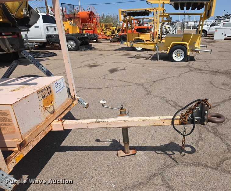 image for item EC3749 Arrow Master arrow board trailer