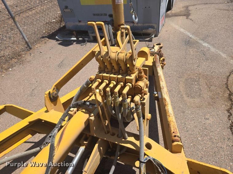 image for item EC3753 1982 Hogg and Davis H135 CRU reel trailer