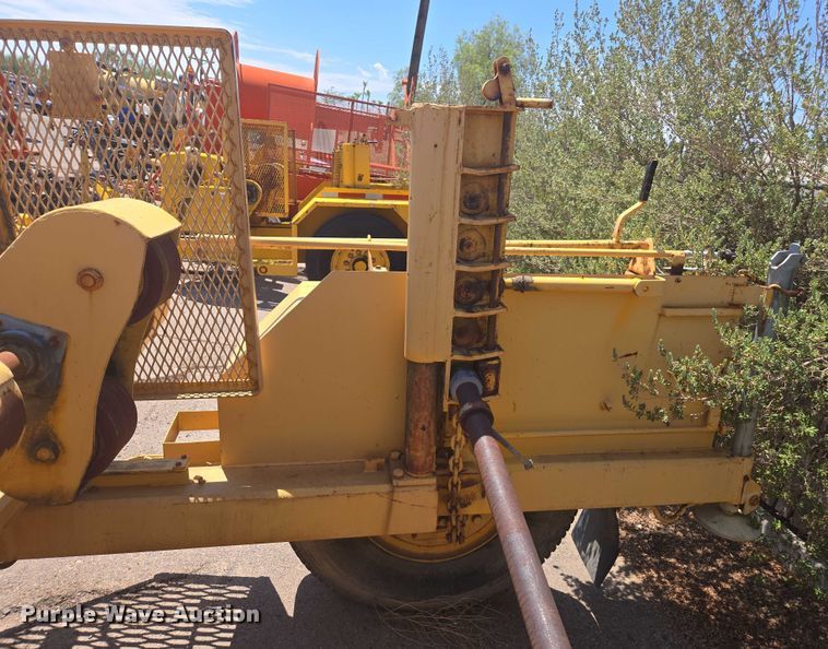 image for item EC3753 1982 Hogg and Davis H135 CRU reel trailer