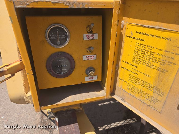 image for item EC3753 1982 Hogg and Davis H135 CRU reel trailer