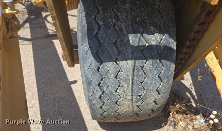 image for item EC3753 1982 Hogg and Davis H135 CRU reel trailer